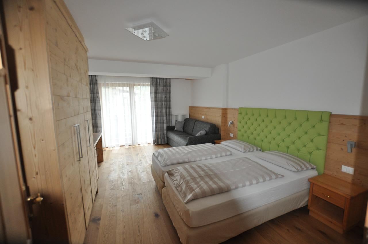 Piccolo Hotel Claudia No Pets San Vigilio Di Marebbe Exterior photo